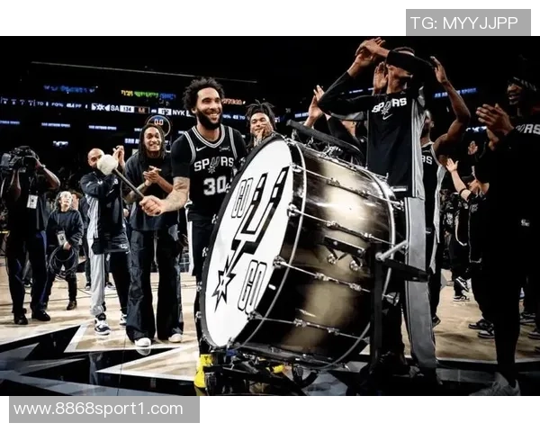 双方主将缺阵ESPN预测马刺胜率563太阳仅437 双方主将缺阵ESPN预测马刺胜率563太阳仅437