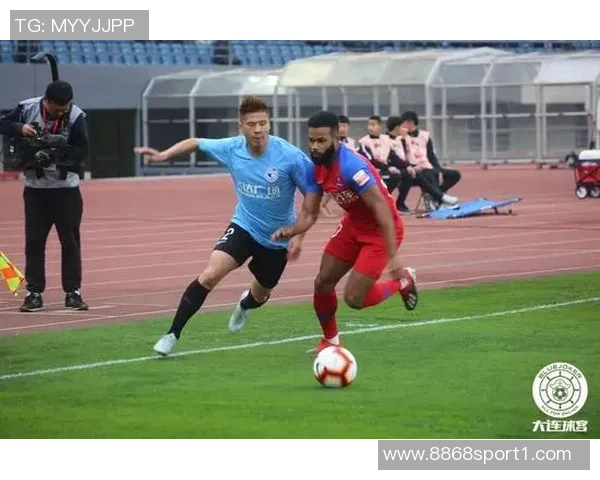 科贝尔谈乒乓球爱好与多特防守表现展望未来