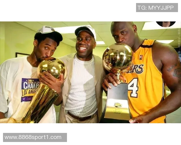 奥尼尔称赞便士哈达威是科比之前的传奇球星