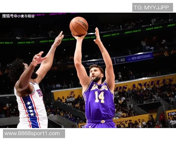 湖人替补表现低迷对阵76人仅得10分创赛季新低场均得分垫底联盟 湖人替补表现低迷对阵76人仅得10分创赛季新低场均得分垫底联盟