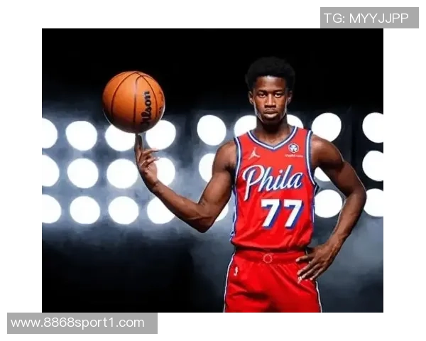 埃奇库姆表现平平24分钟内8投仅4中收获12分4篮板