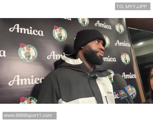 布朗怒斥裁判组失误致球队失利赛后发声引发热议